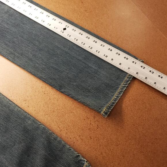 Levi's 501 Jeans Mens 34x34 Blue Dark Wash Faded Straight Classic Denim Rugged - Picture 6 of 12